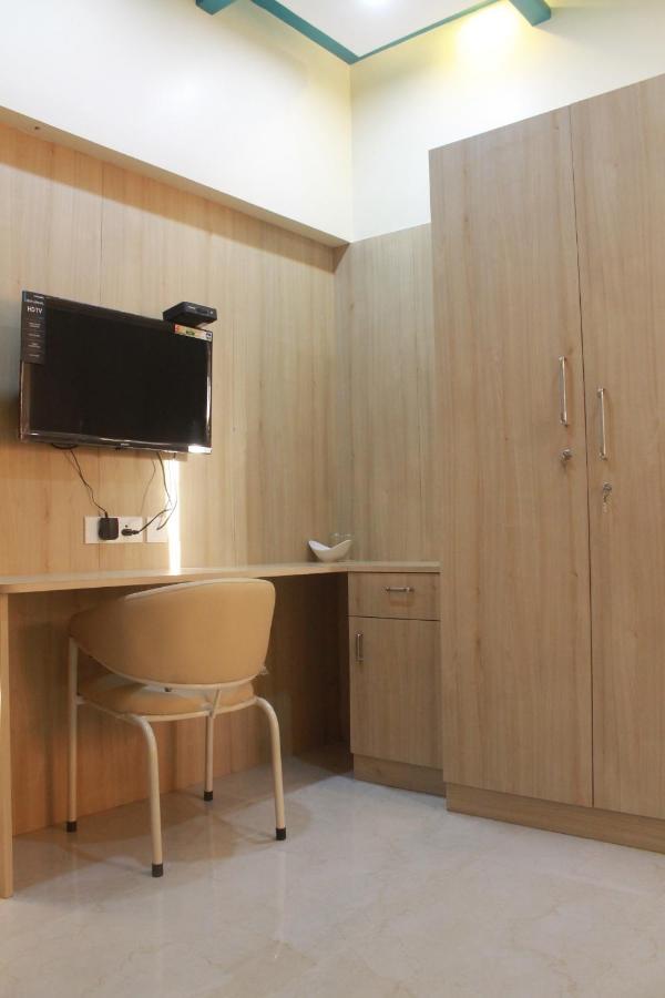 Jfive Residency Ξενοδοχείο Τσενάι Εξωτερικό φωτογραφία